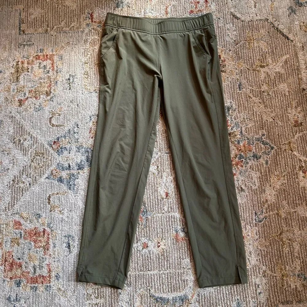 Eddie Bauer Olive Green Women's Chinos